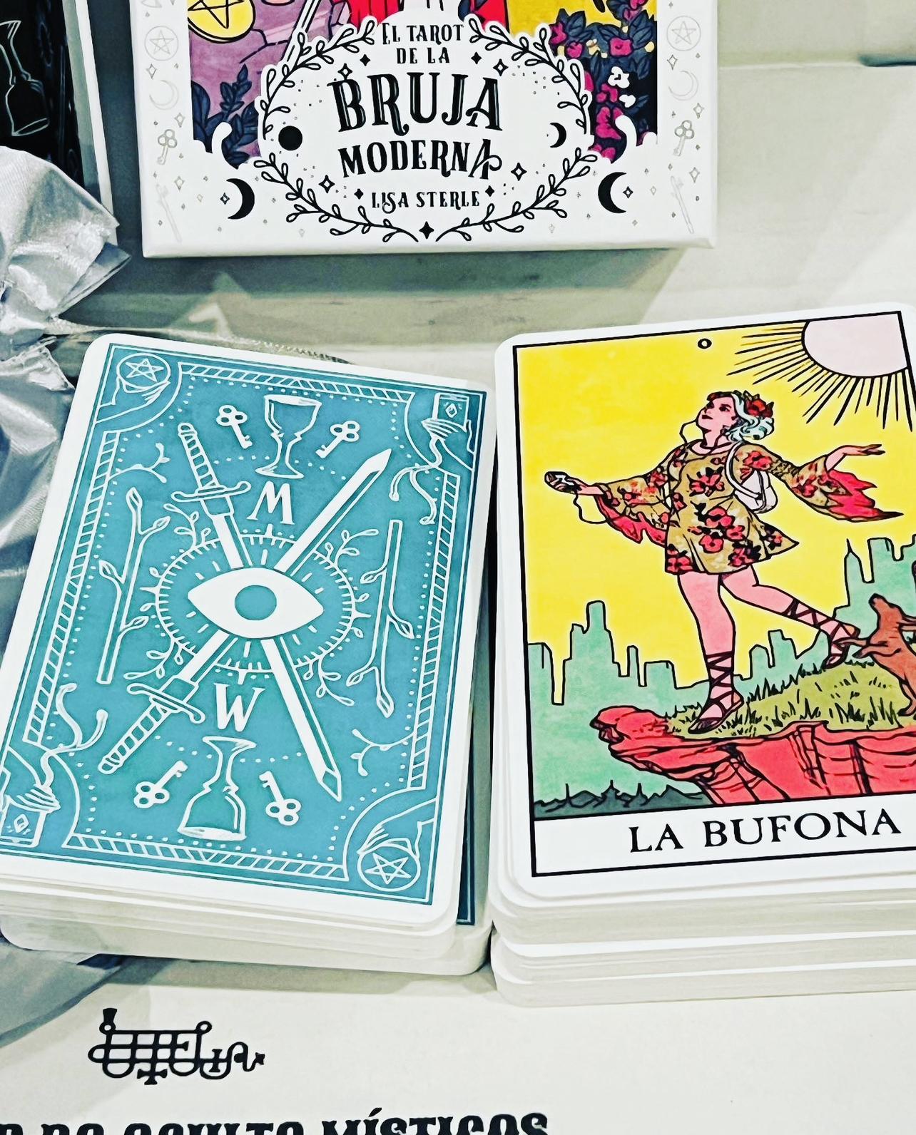 KIT TAROT BRUXA MODERNA 