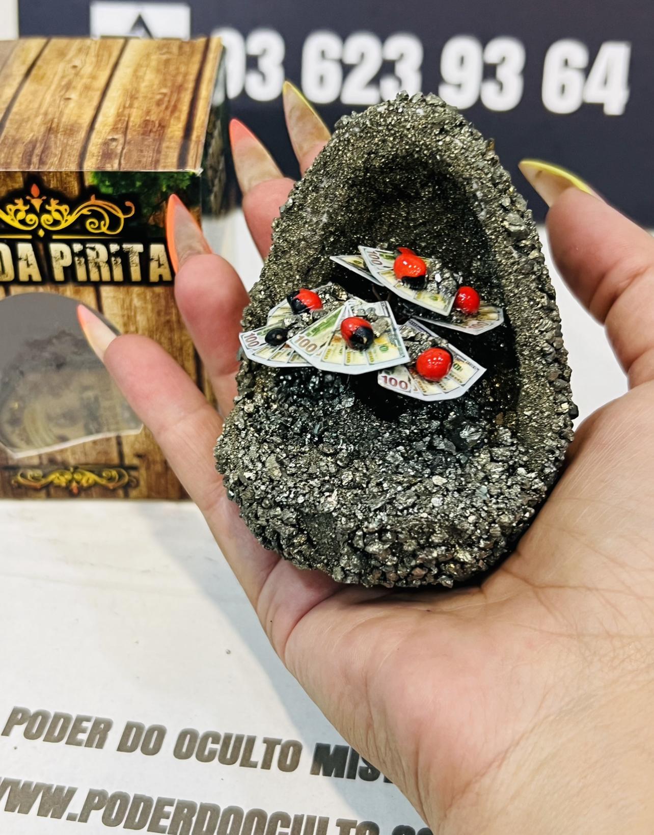 GEODA PIRITA COM RVORE FORTUNA 10CM