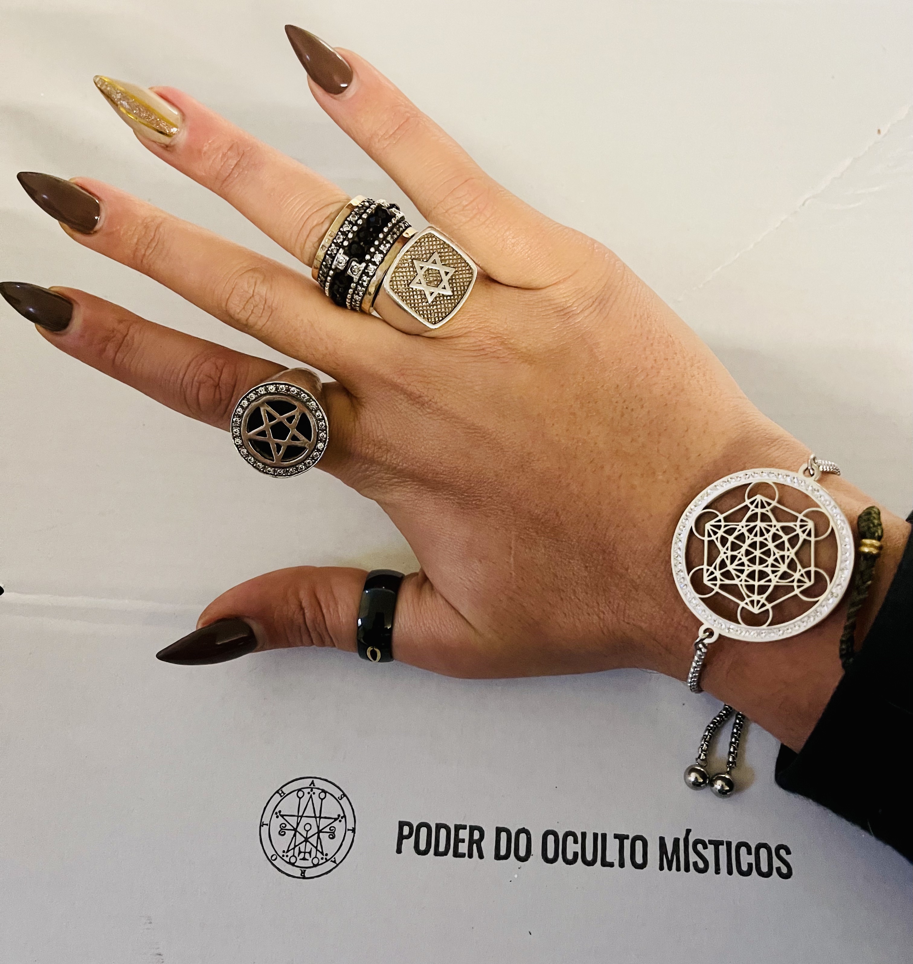 PULSEIRA DE AO CUBO METATRON COM CRISTAIS 