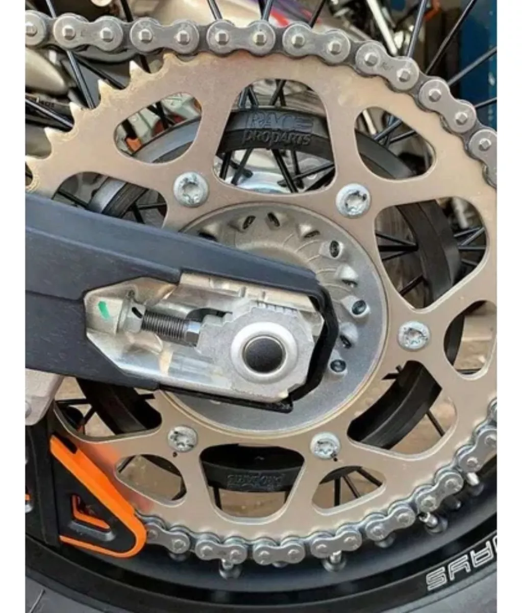 Protetor de Corrente, Cubo e Cremalheira UNIVERSAL - Preto