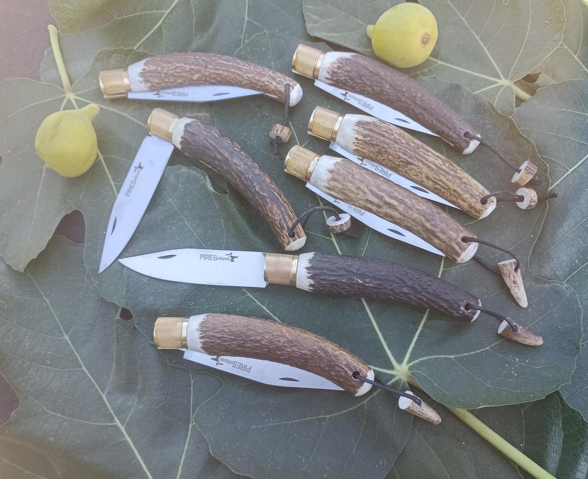 Produto canivete em haste de veado 