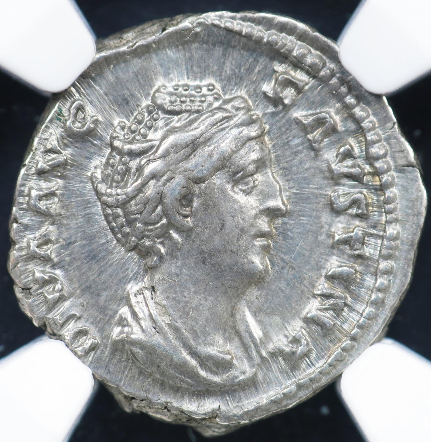 Faustina Denário 138-140/1 dc Prata NGC Ch XF 