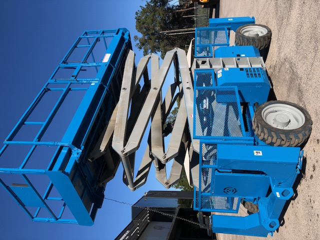 Plataforma Elevatória GENIE - GS4390