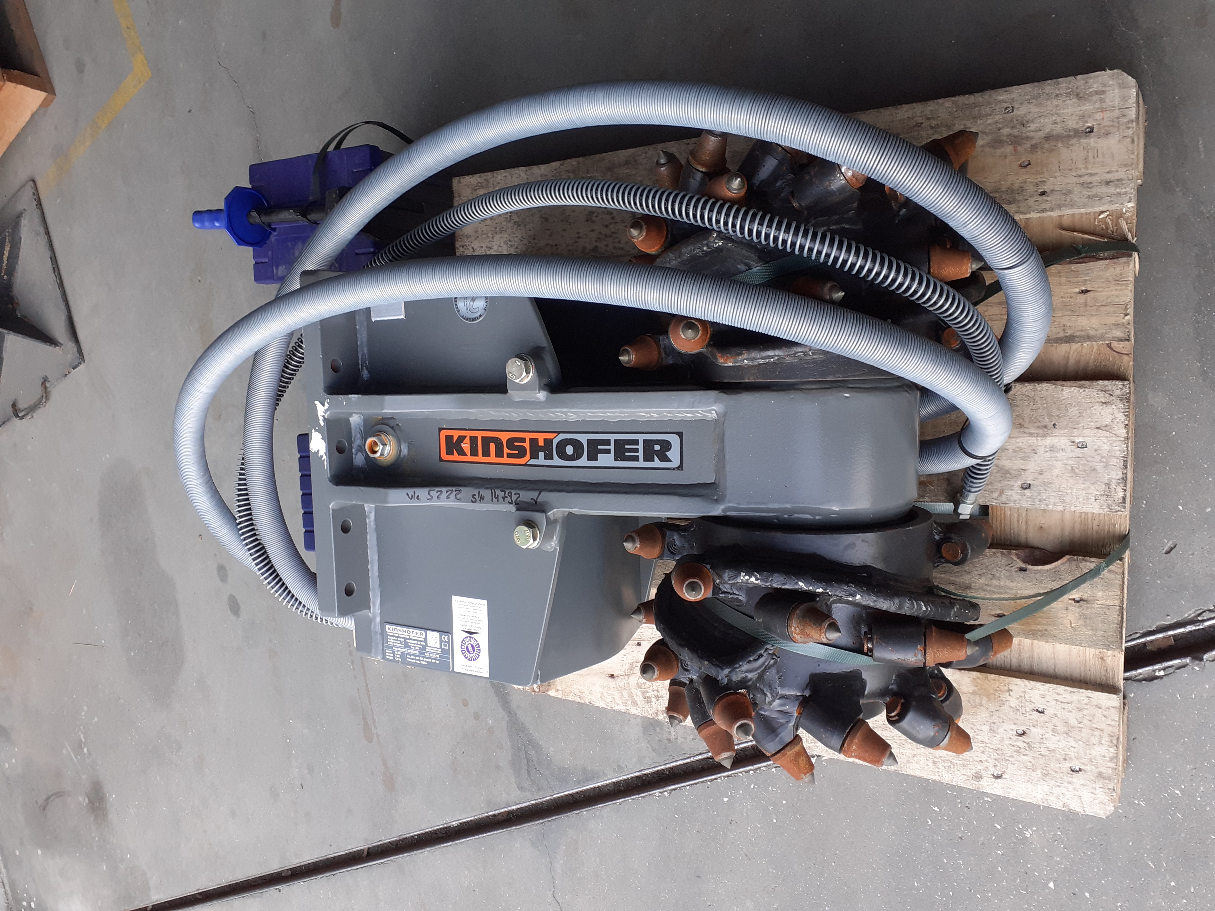 FRESADORA KINSHOFER, MODELO KDC15HD, S/N: FG14792