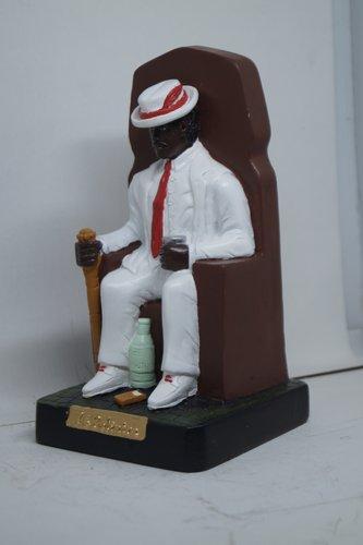 ZE PELINTRA NO TRONO 25CM