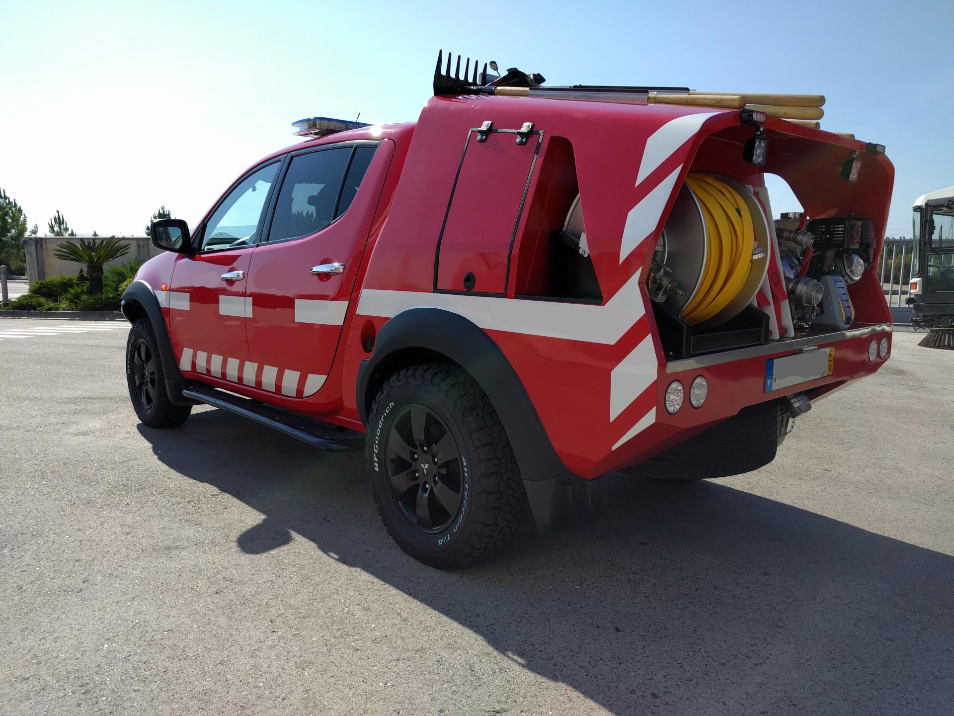 Veículo Ligeiro de Combate a Incêndios
